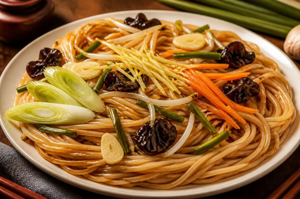 Recette de nouilles de longévité : un plat symbolique et savoureux
